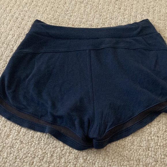 Athleta navy blue shorts - Picture 4 of 6